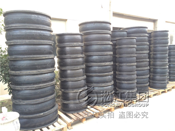 蘇州熱鍍鋅法蘭橡膠接頭，吳中區(qū)法蘭橡膠接頭，市政污水處理法蘭橡膠接頭