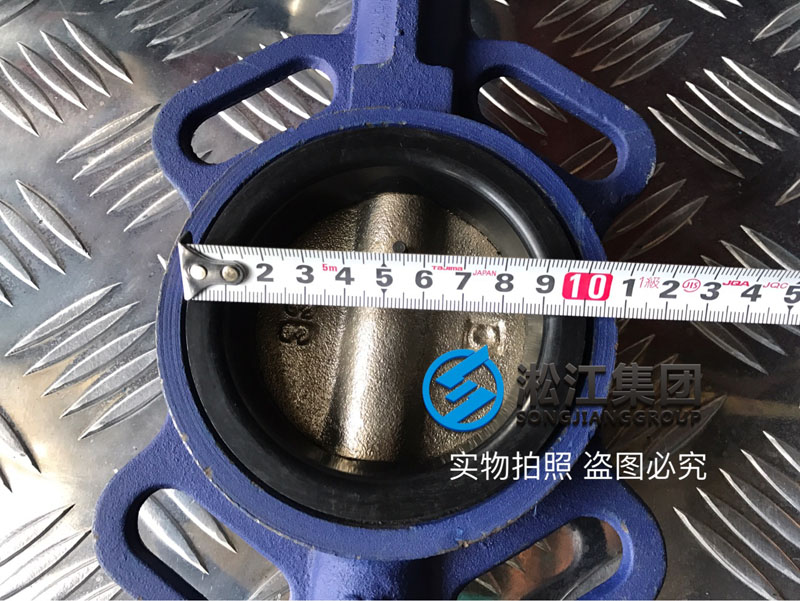 為什么橡膠接頭與對夾式軟密封蝶閥連接后出現(xiàn)泄漏現(xiàn)象? 為什么橡膠接頭與對夾式軟密封蝶閥連接后出現(xiàn)泄漏現(xiàn)象?